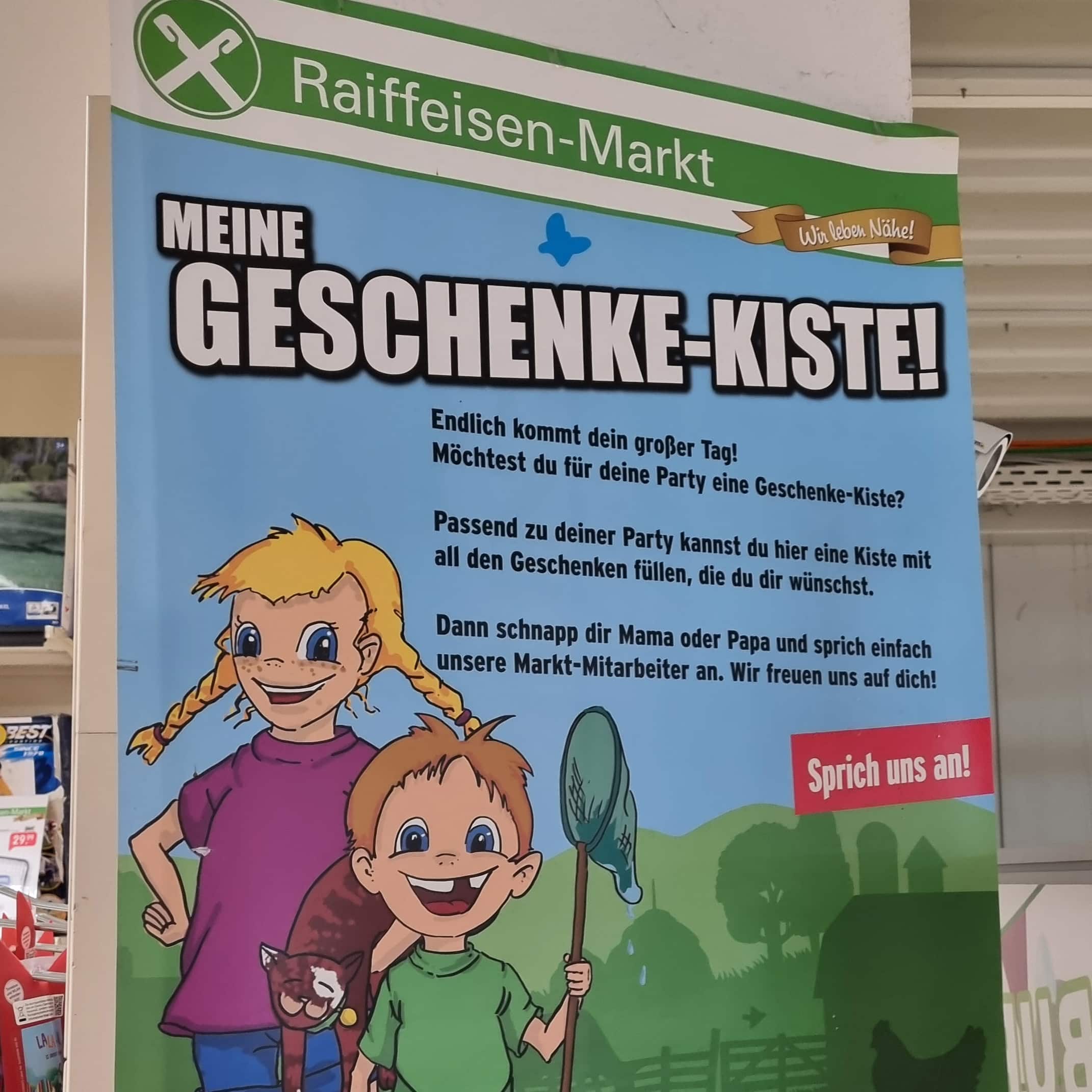 Poster de la boîte à cadeaux Raiffeisen-Markt dans une succursale