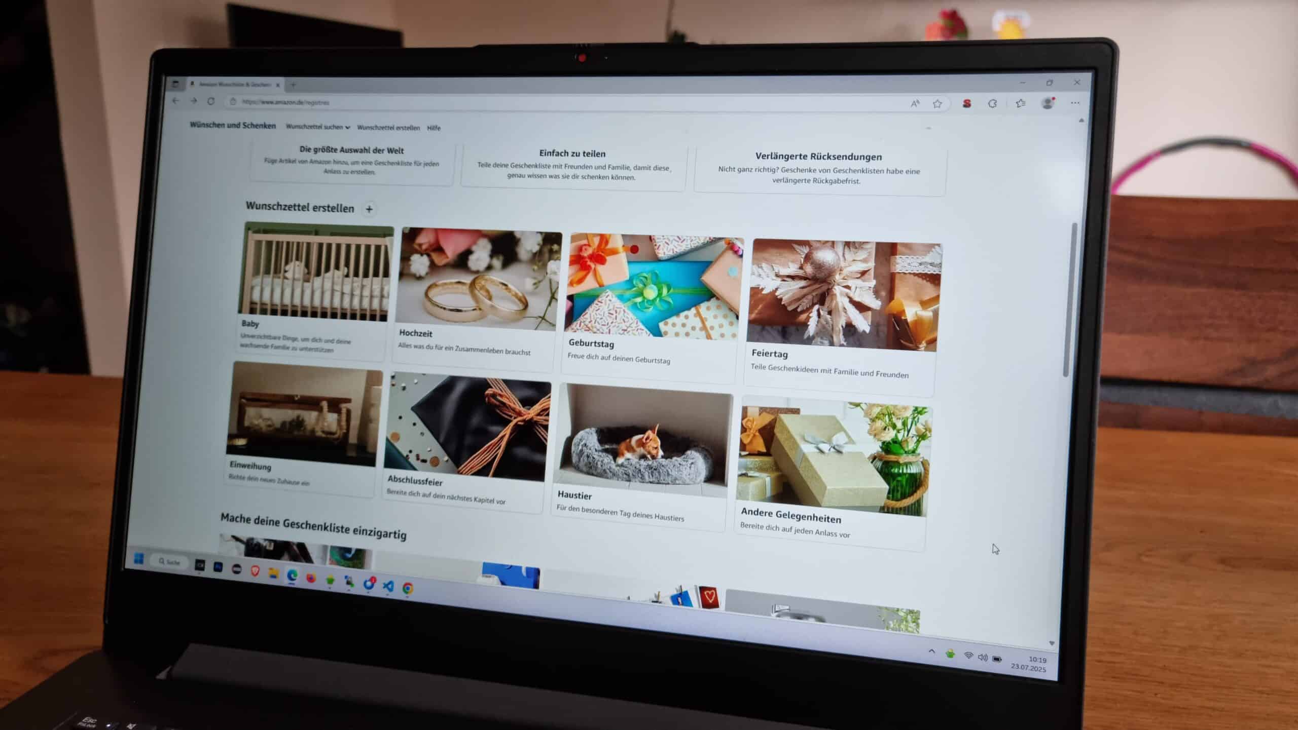 Photo d'un écran sur lequel le site Amazon Wishlists a été appelé pour partager une liste de souhaits